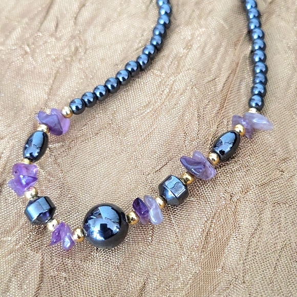 Vintage Amethyst and Hematite Beaded Necklace - Picture 3 of 8